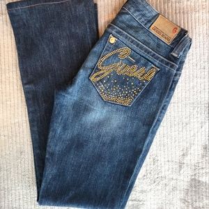 Guess Woman's "Vintage" Daredevil Boot, "EUC"